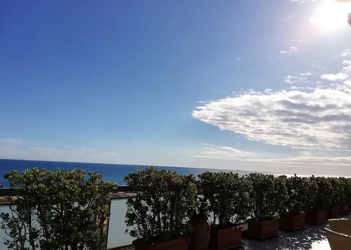 Barion & Congressi 4* 바리