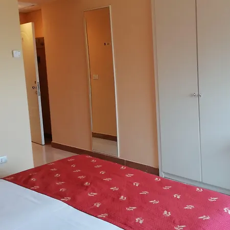 Barion & Congressi Hotel 4*