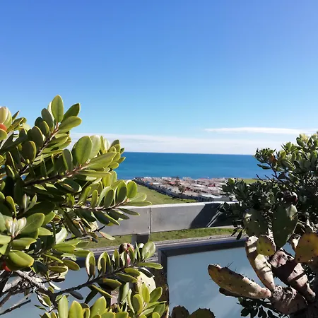 وكونغريسي باريون فندق