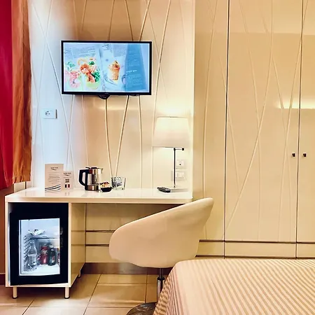 وكونغريسي باريون فندق