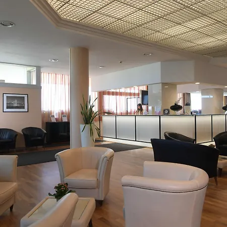 巴里翁会议酒店 4*